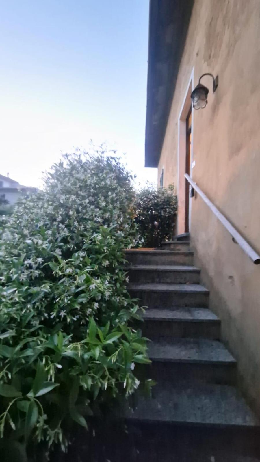 Villetta Con Giardino Privato Cremia Exterior foto